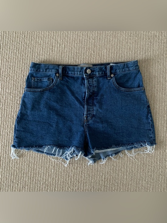 Everlane Pants - Everlane distressed jean shorts denim cutoff festival beach size 31 “The Cheeky”